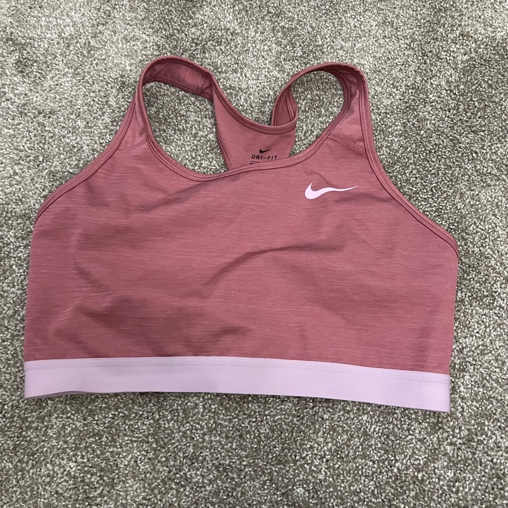 Women’s NIKE sports bra